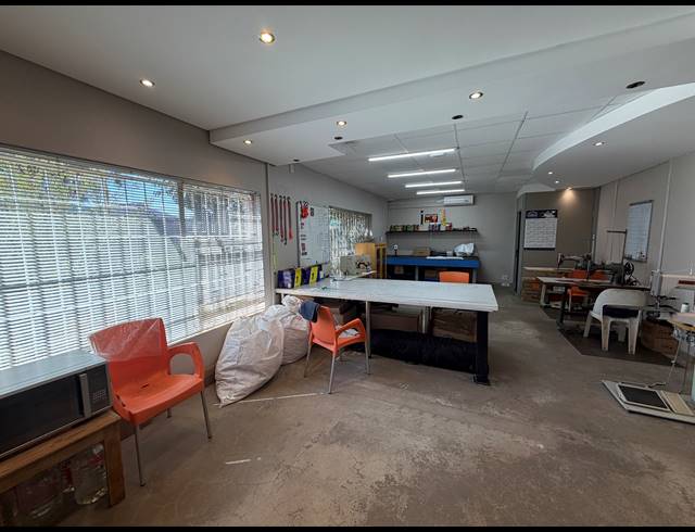 111M² MINI FACTORY TO LET IN ALRODE SOUTH
